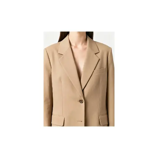 沙色挺括西裝外套